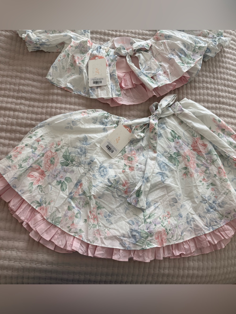 NWT Selkie Picnic 4 Piece Set - Mrs Darcy - Picture 4 of 5